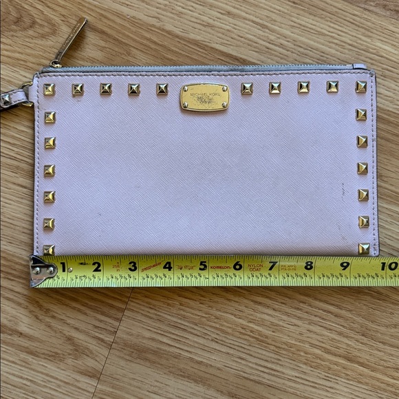 Michael Kors Studded Wristlet Clutch ✨ - Picture 10 of 10